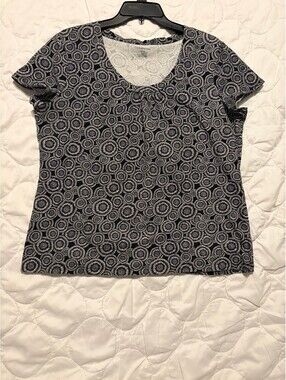 Croft & Barrow Women's XL Black and White Patterned Short Sleeve Top
